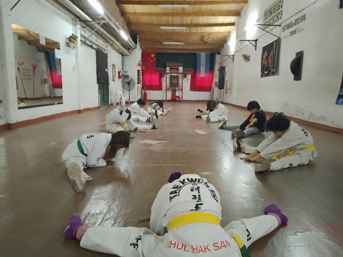 actividades en la sociedad de fomento de Parque Alvear, Ituzaingó