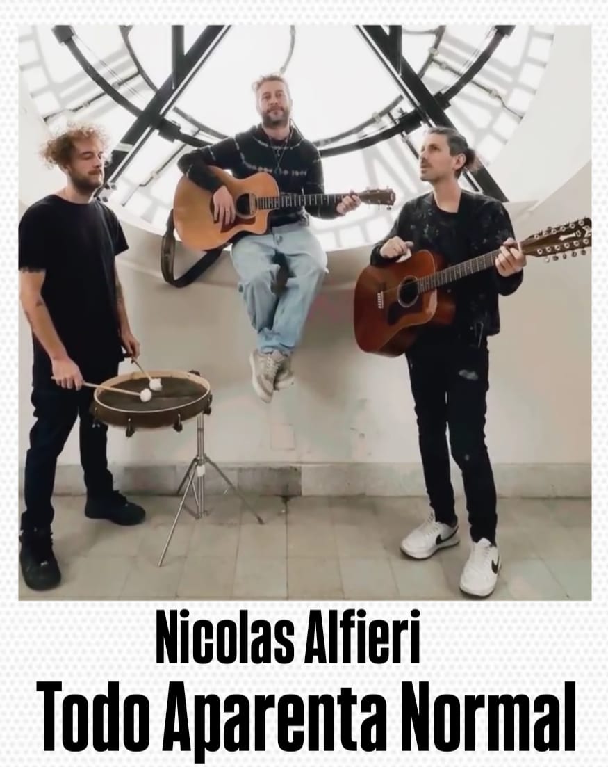 Nicolás Alfieri cantante de Todo Aparenta Normal
