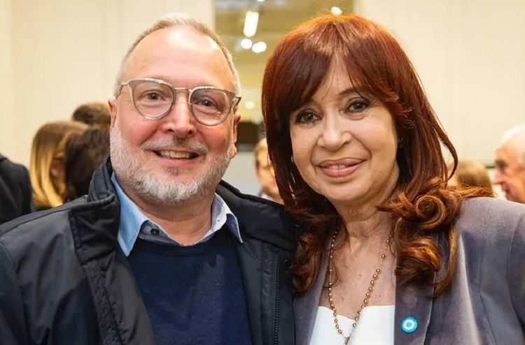 CFK junto a Sabbatella. Fuente: El Cactus