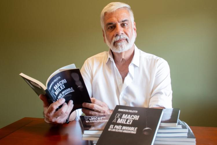 Roberto Feletti presenta su libro