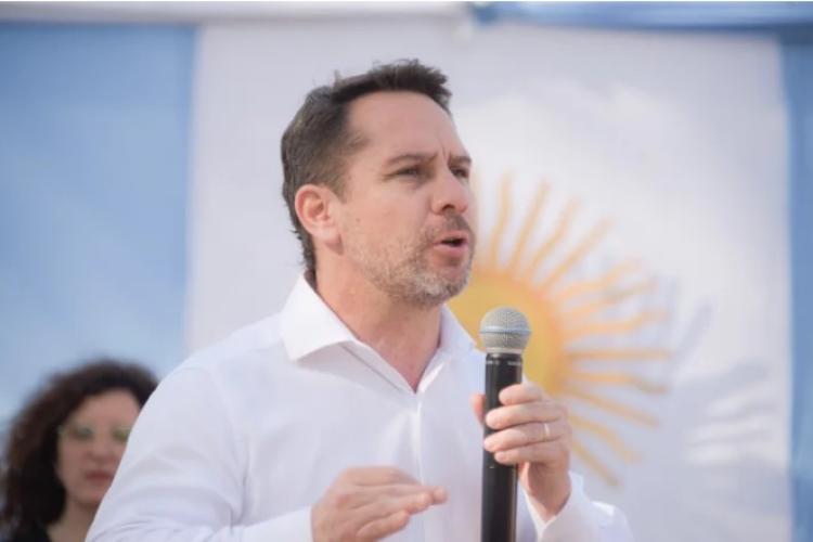 Pablo Descalzo, Intendente de Ituzaingó
