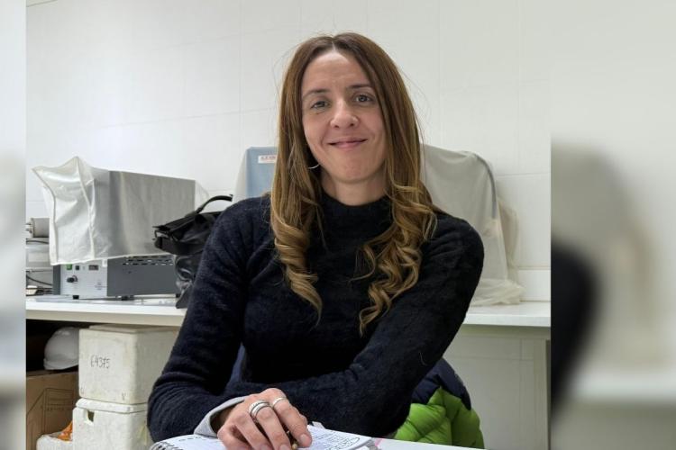Clarisa Jordana Mrla, Licenciada en Ciencias Biológicas