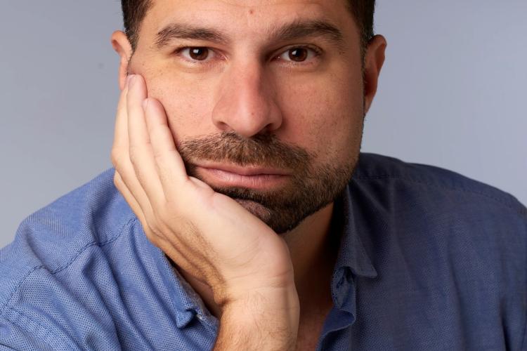 Guido Agostinelli en Aire en el Oeste