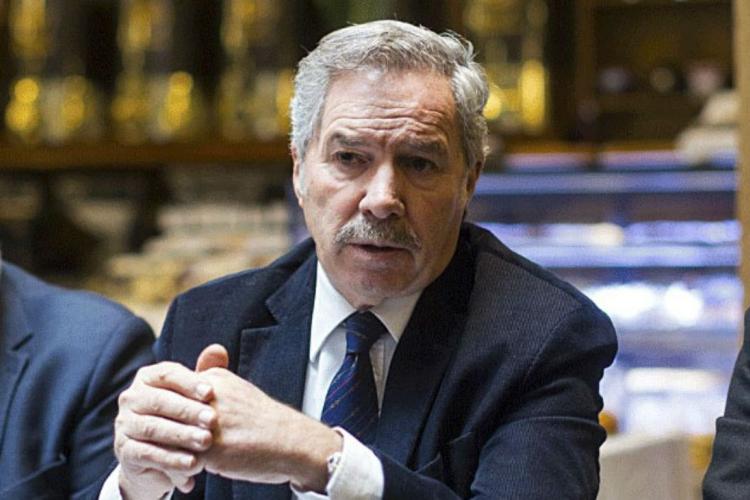 archivo Felipe Solá
