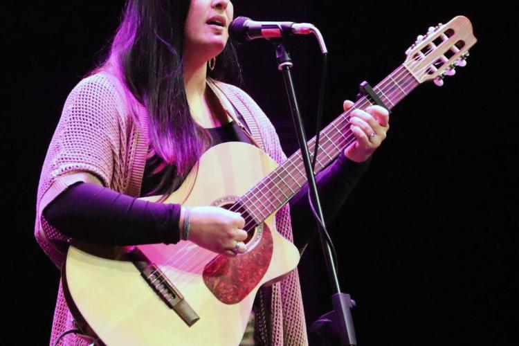 Diana Ramundey en vivo