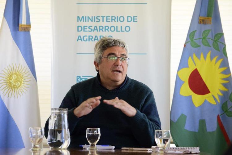 El ministro de Desarrollo Agrario de la provincia de Buenos Aires pasó por el aire de Estación Ituzaingó y se refirió al desguace que lleva adelante el gobierno nacional en el INTA