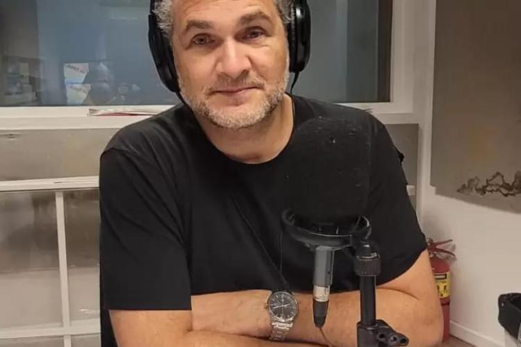 FERNANDO BORRONI PRESENTA SU NUEVO LIBRO EN LA FERIA DEL LIBRO