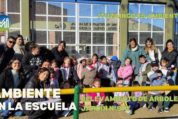 Ambiente en la escuela: Jardin 914