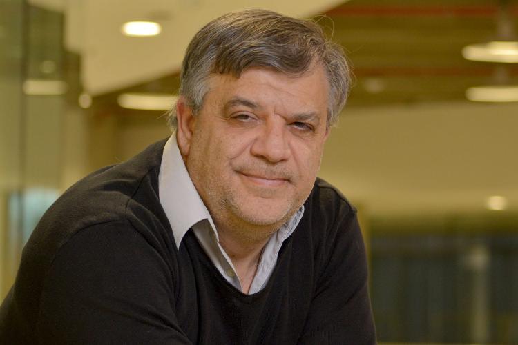 el Dr. Guillermo Duran en El Palacio y La Calle