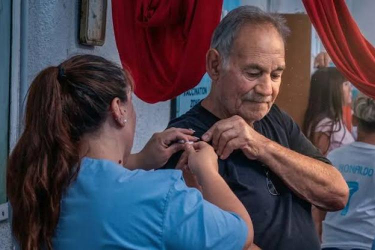 Campaña de vacunación en Ituzaingó