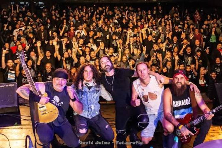 Arraigo en vivo